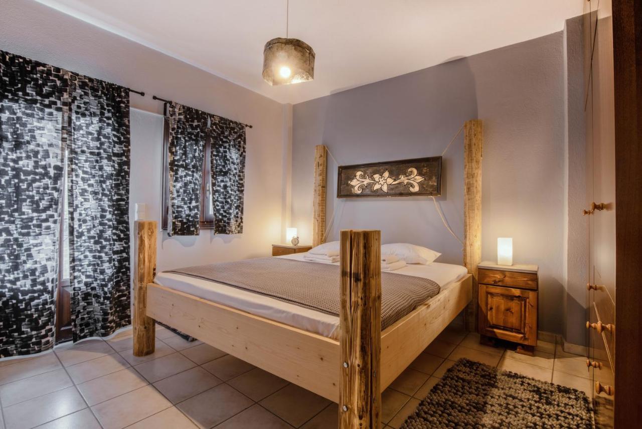 Varousi.traditional House In Old Town Of 1 Apartment