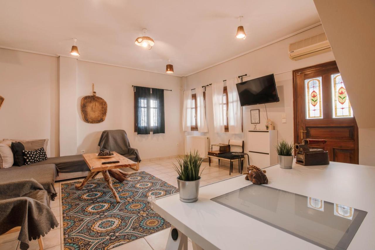 Apartment Varousi.traditional House In Old Town Of 1 *